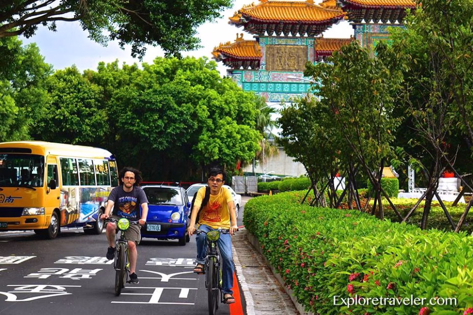 Bicycle Trekking in Taipei...What a fun day