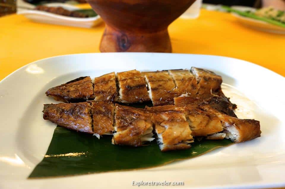Gesalzener Fisch im indigenen Restaurant Mabanai Taitung Taiwan