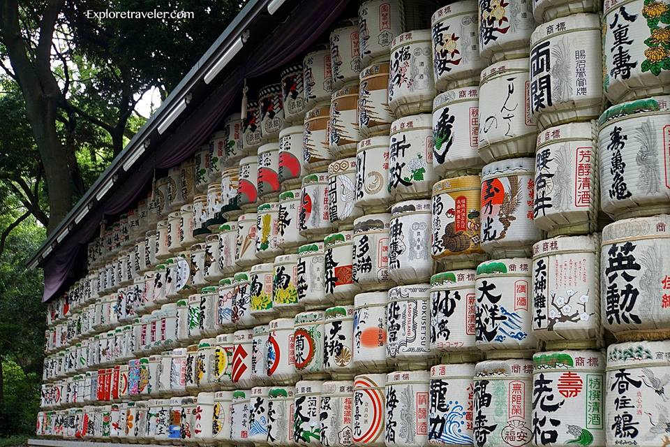 Barriles de sake del Santuario Meiji Jingu