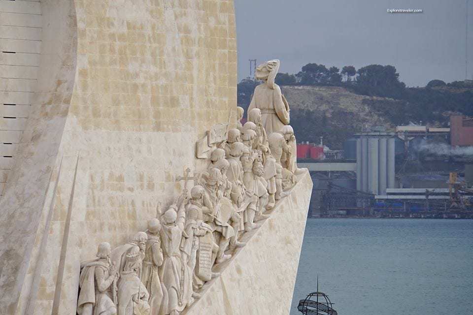 Portugiesische Entdecker im Zeitalter der Entdeckungen in Lissabon Portugal - Ein Steingebäude - Tourismus