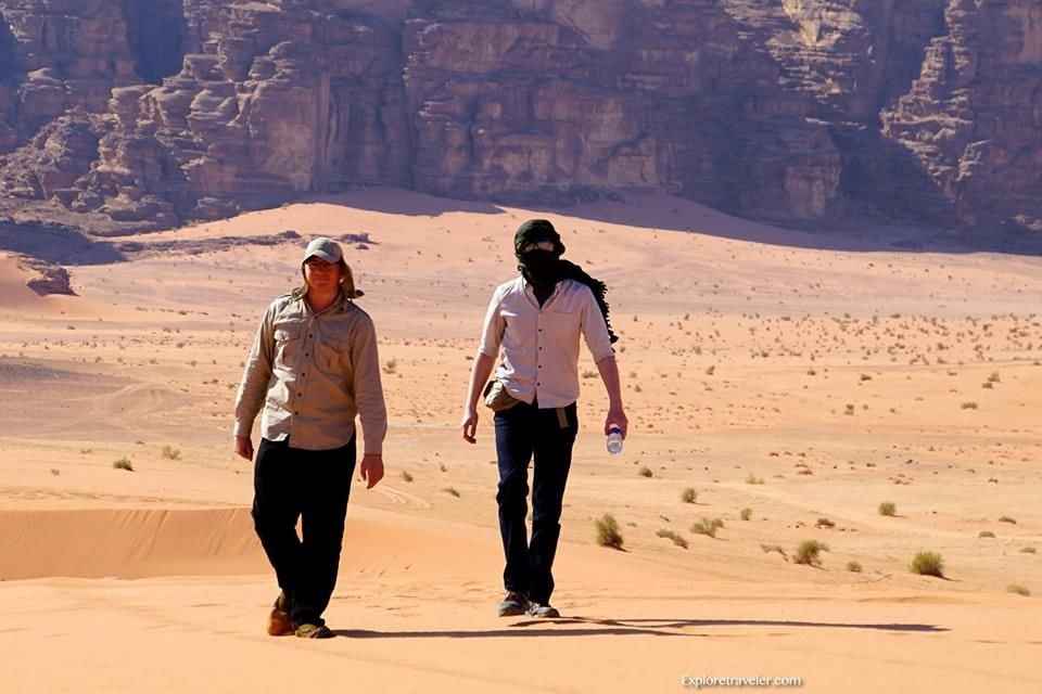 ExploreTraveler präsentiert die Erkundung Jordaniens per Fototour und Guide10