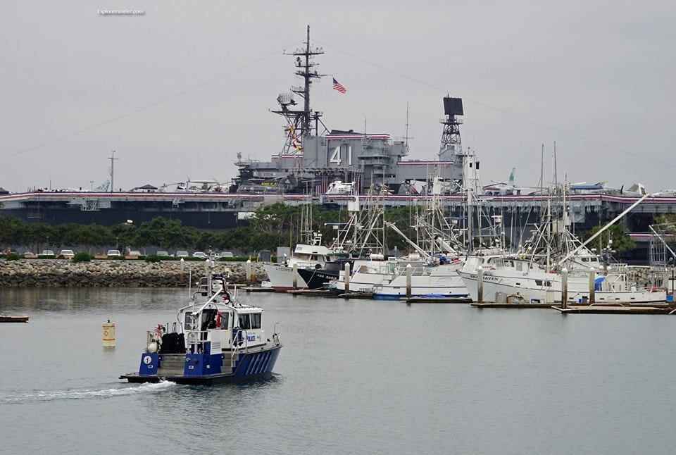 Pasar Dockside Pelabuhan Tuna Di San Diego California USA3