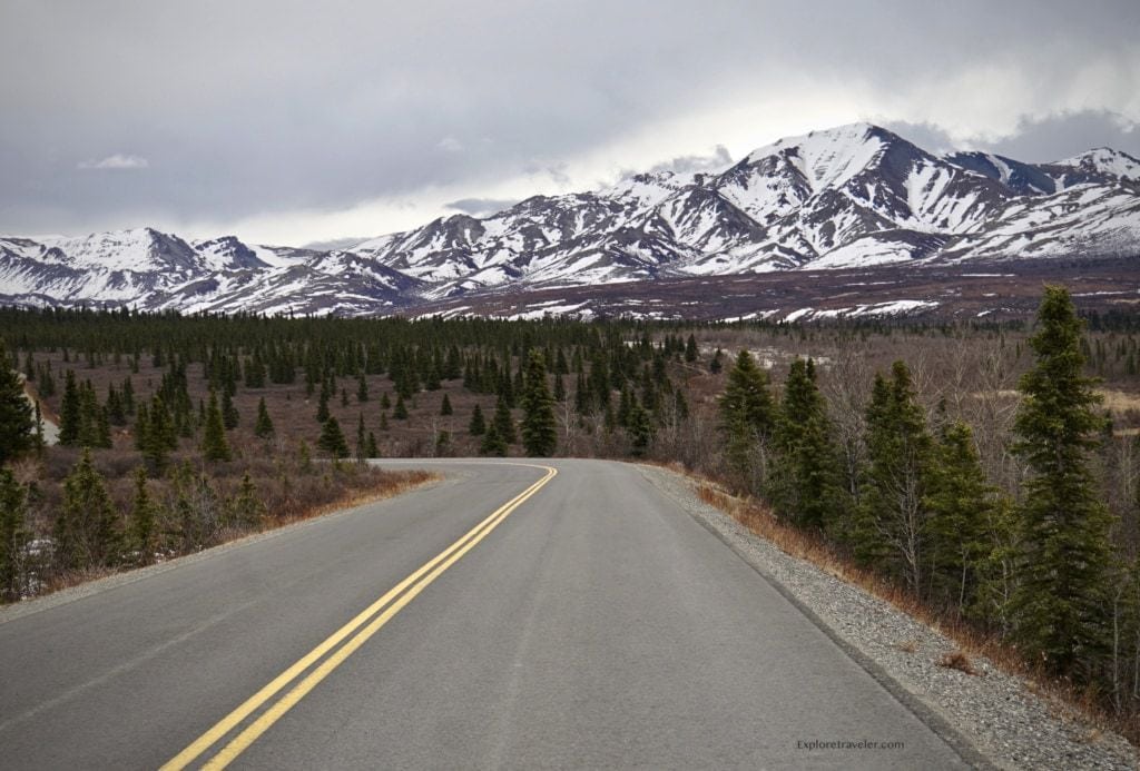 طريق دينالي السريع في ألاسكا