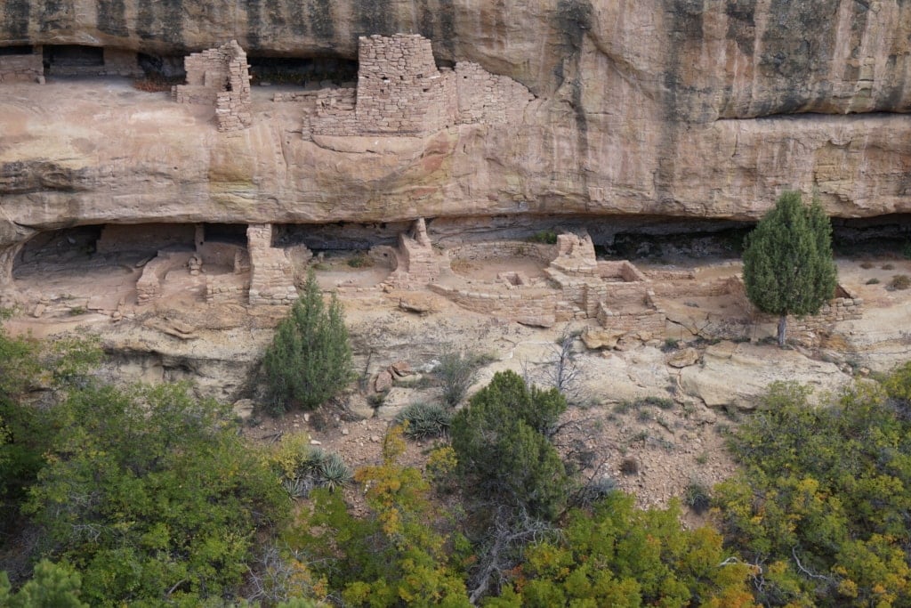 Another view of the two-story cliff dwelling structure of Mesa Verde.